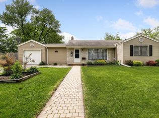 955 E Algonquin Rd, Des Plaines, IL 60016