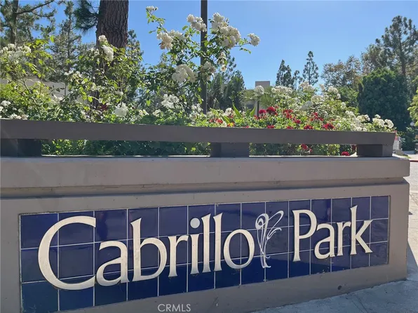 1222 Cabrillo Park Dr APT D, Santa Ana, CA 92701