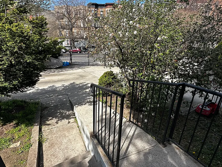 594 Prospect Ave #1 — Photo 4