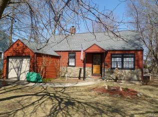 2 Beauford Rd, Norwalk, CT 06854