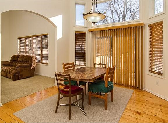 5th image of 901 Leisure Ln