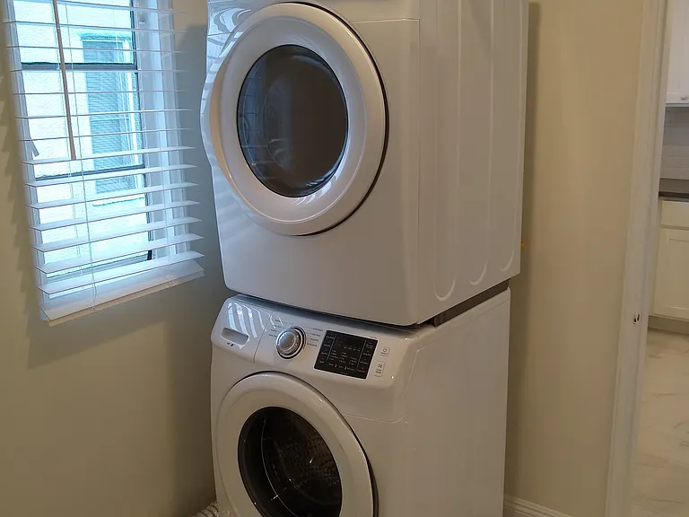 1228 S Longwood Ave #1228 — Photo 39