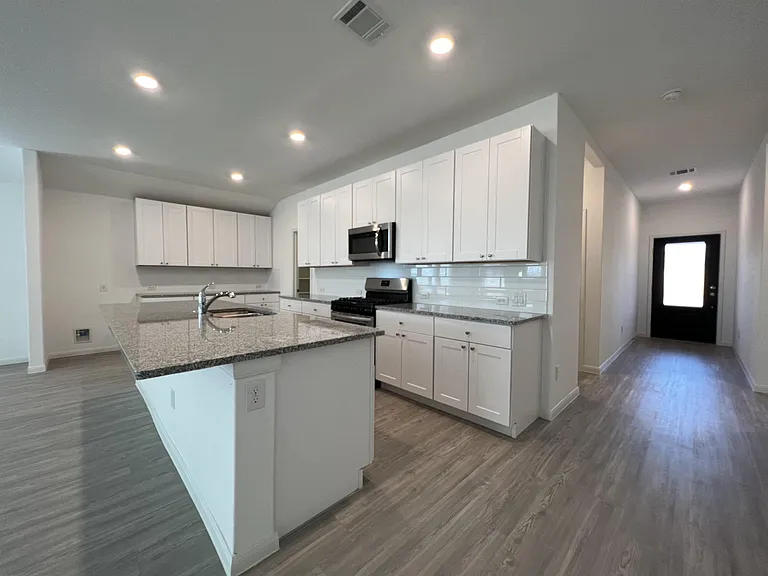 7010 Pail Pl — Photo 19