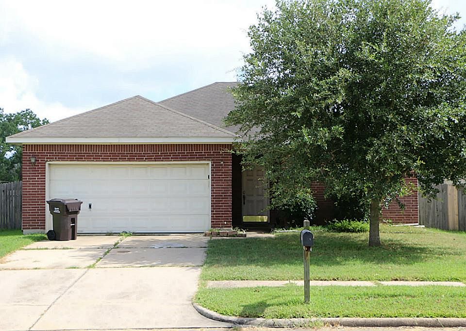 1st image of 24130 Wild Horse Ln