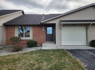 272 Interlaken Ct, Zeeland, MI 49464