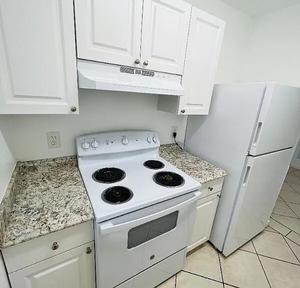 510 24th Ave N #401 — Photo 4