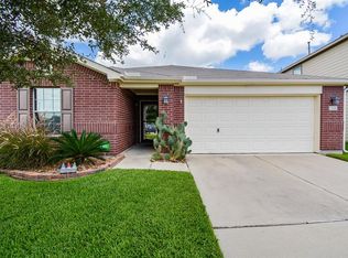 7846 Connemara Dr, Cypress, TX 77433