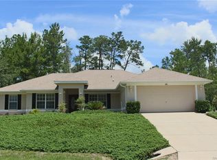 101 Grass St, Homosassa, FL 34446