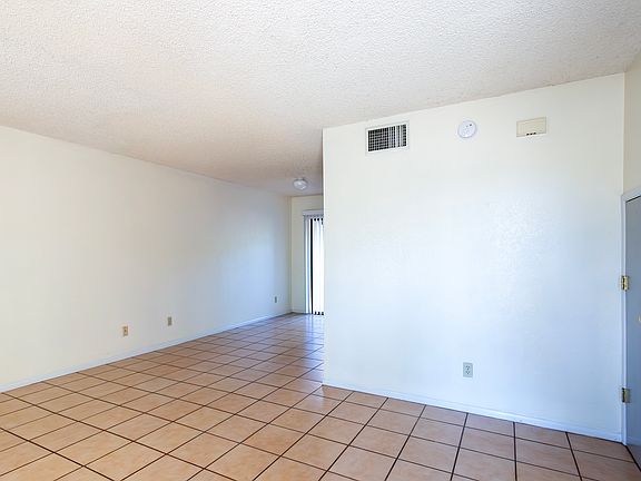 3rd image of 2605 N Al Harrison Rd #3