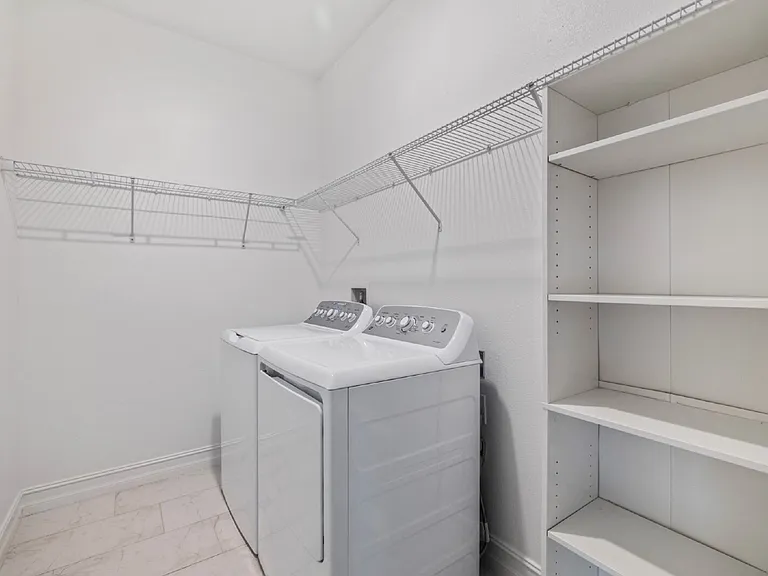 5103 San Martino Dr — Photo 25