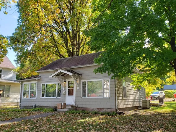 409 W Springfield Ave, Champaign, IL 61820