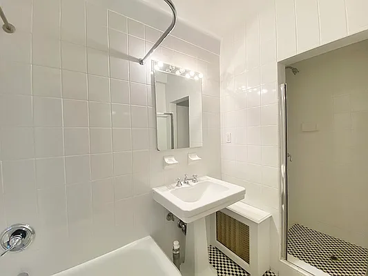 Rented by Rachel Realty | media 24