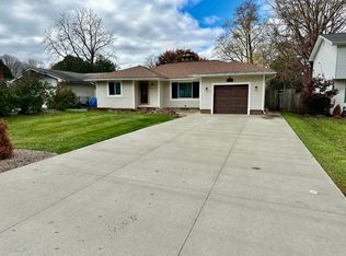 368 N Revere Rd, Akron, OH 44333