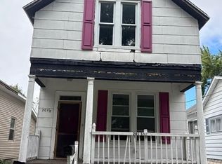 201.5 N Warner St, Bay City, MI 48706