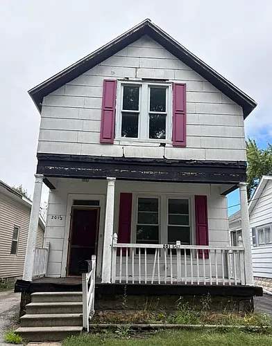 201.5 N Warner St Photo 1