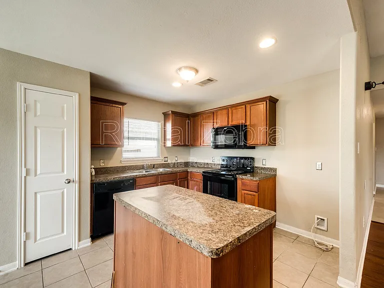 517 Misty Mountain Dr — Photo 5
