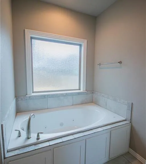 301 Cisterna Dr — Photo 10