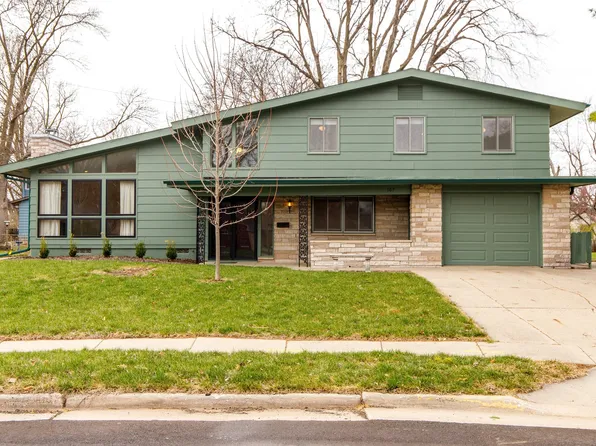 107 Hunziker Cir, Ames, IA 50010