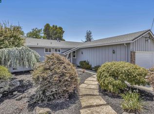 4733 Rollinghills Way, Castro Valley, CA 94546