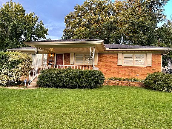 2nd image of 4517 Estate Dr