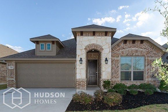 1st image of 224 Dakota Dr