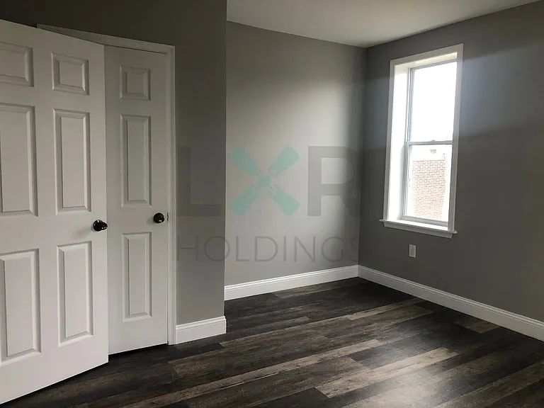 5437 Master St #2 — Photo 2