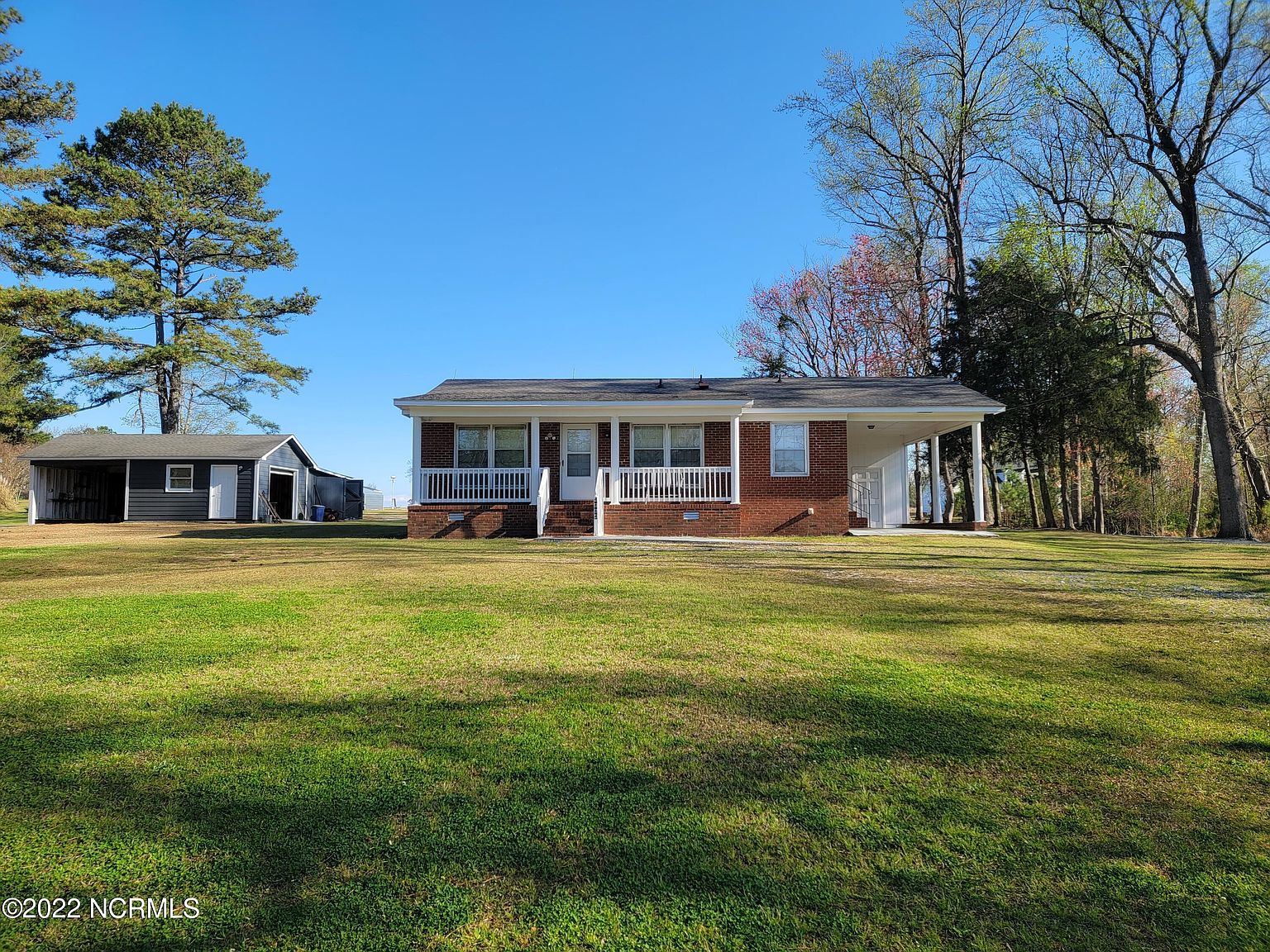4884 Us Highway 13 S, Mount Olive, NC 28365 | Zillow