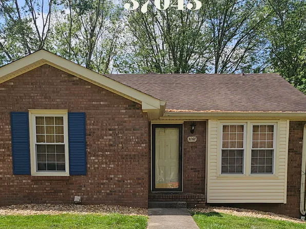 3068 Woody Ln, Clarksville, TN 37043
