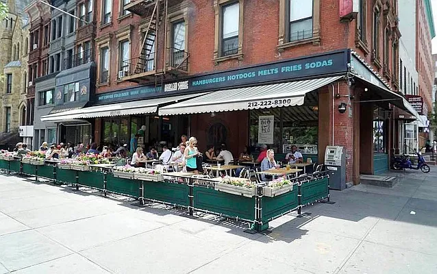 Rented by EastMount Realty LLC | media 11