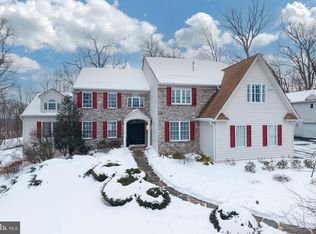 2104 Squirrel Hill Rd, Schwenksville, PA 19473