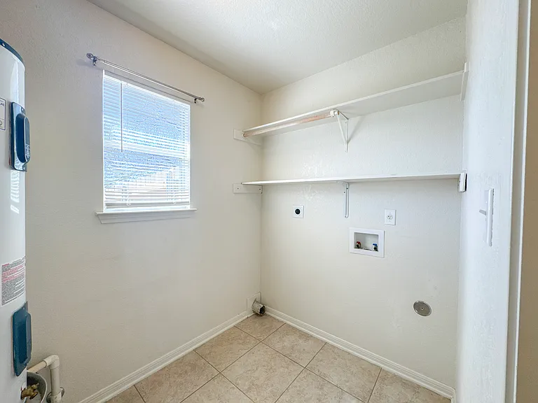 Autumn Chase Apartments — Photo 44