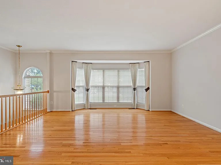 13280 Maple Creek Ln — Photo 6