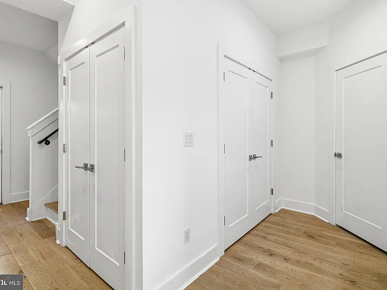 1329 N 17th St #8D — Photo 17
