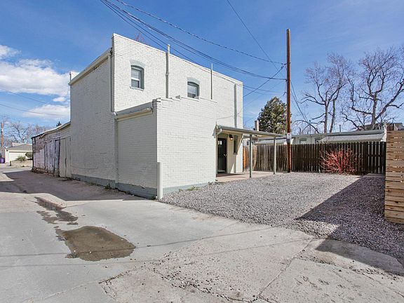 Carriage house parking area and access