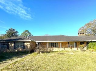11724 Fairway Dr, Irvington, AL 36544
