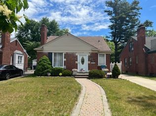 18264 Warwick St, Detroit, MI 48219