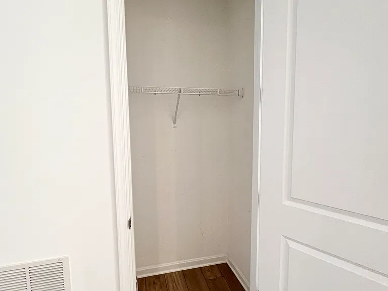 310 Andrew Ct — Photo 22