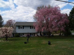 743 Carney Rd, Kunkletown, PA 18058