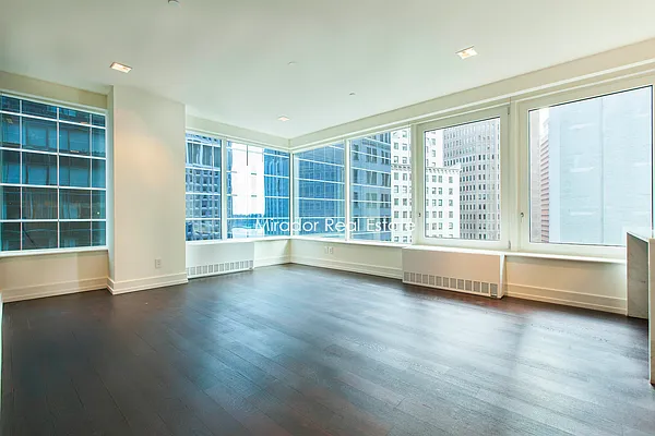 Rented by Mirador Real Estate | media 52