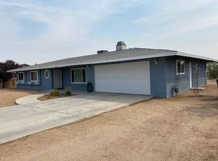 12575 Algonquin Rd, Apple Valley, CA 92308