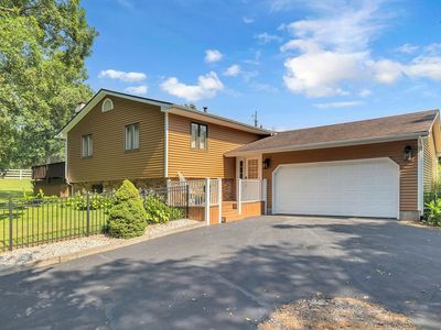 2525 W Center St, Decatur, IL, 62526