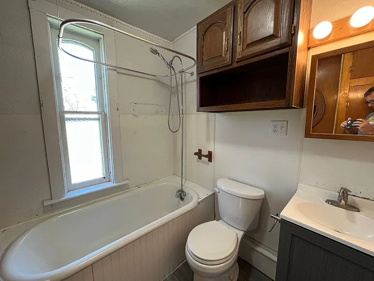 630 E Wausau Ave — Photo 9