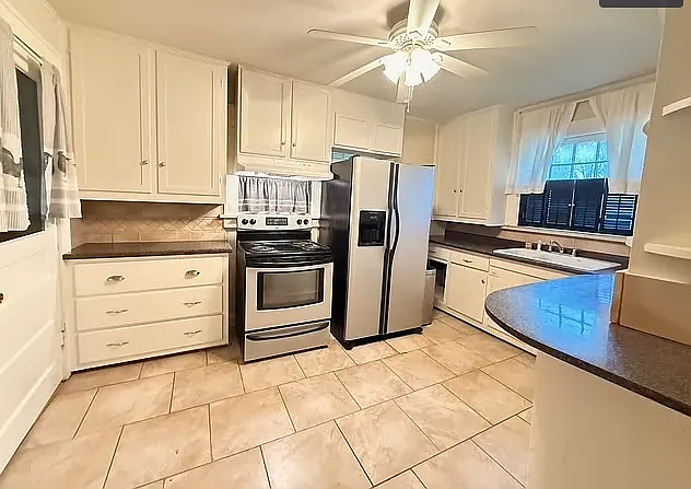 1021 Prospect Ave — Photo 6