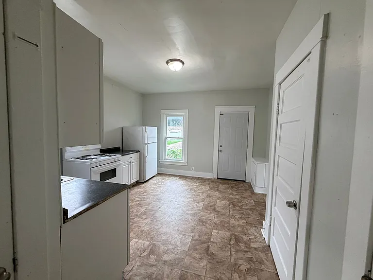 3902 4th Ave — Photo 7