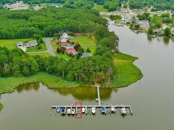104 Port Ct, Grasonville, MD 21638