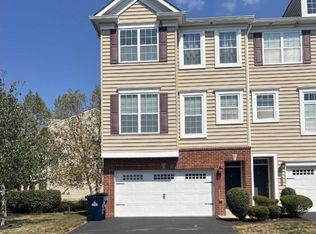 1 Fieldstone Ct #1, Telford, PA 18969