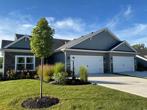 423 Gene Dr, Roanoke, IN 46783