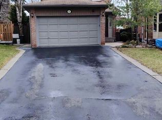 31 Richwood Dr #BASEMENT, Markham, ON L3P 3Y7