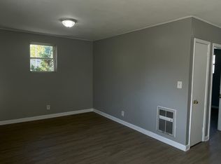 1440 Wolfe Ln, Mount Carmel, TN 37645