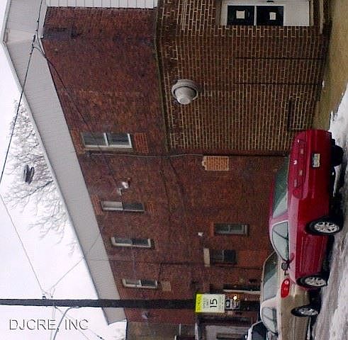 2nd image of 1819 S 22nd St #4226345